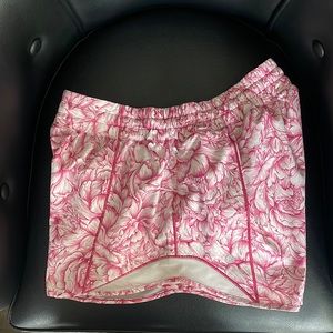 Lululemon 4 inch hotty hot shorts. Pink floral